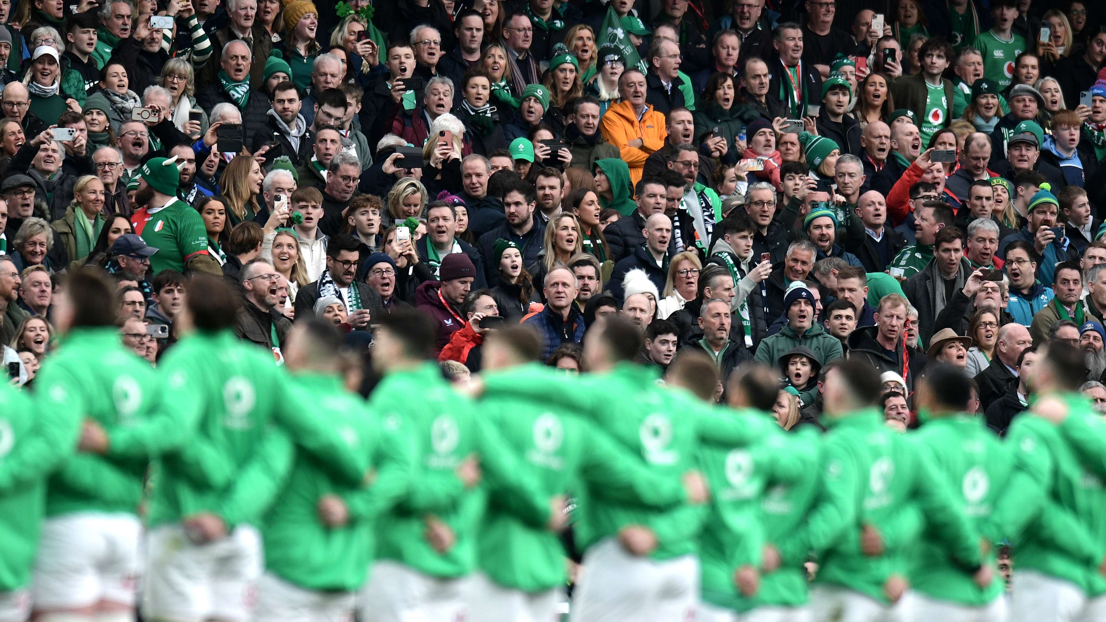 【足球】周二001英超联赛推荐：狼队VS富勒姆.